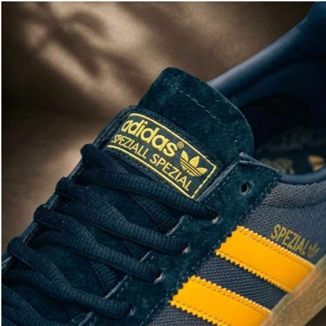 Handball Spezial 2 (Black)