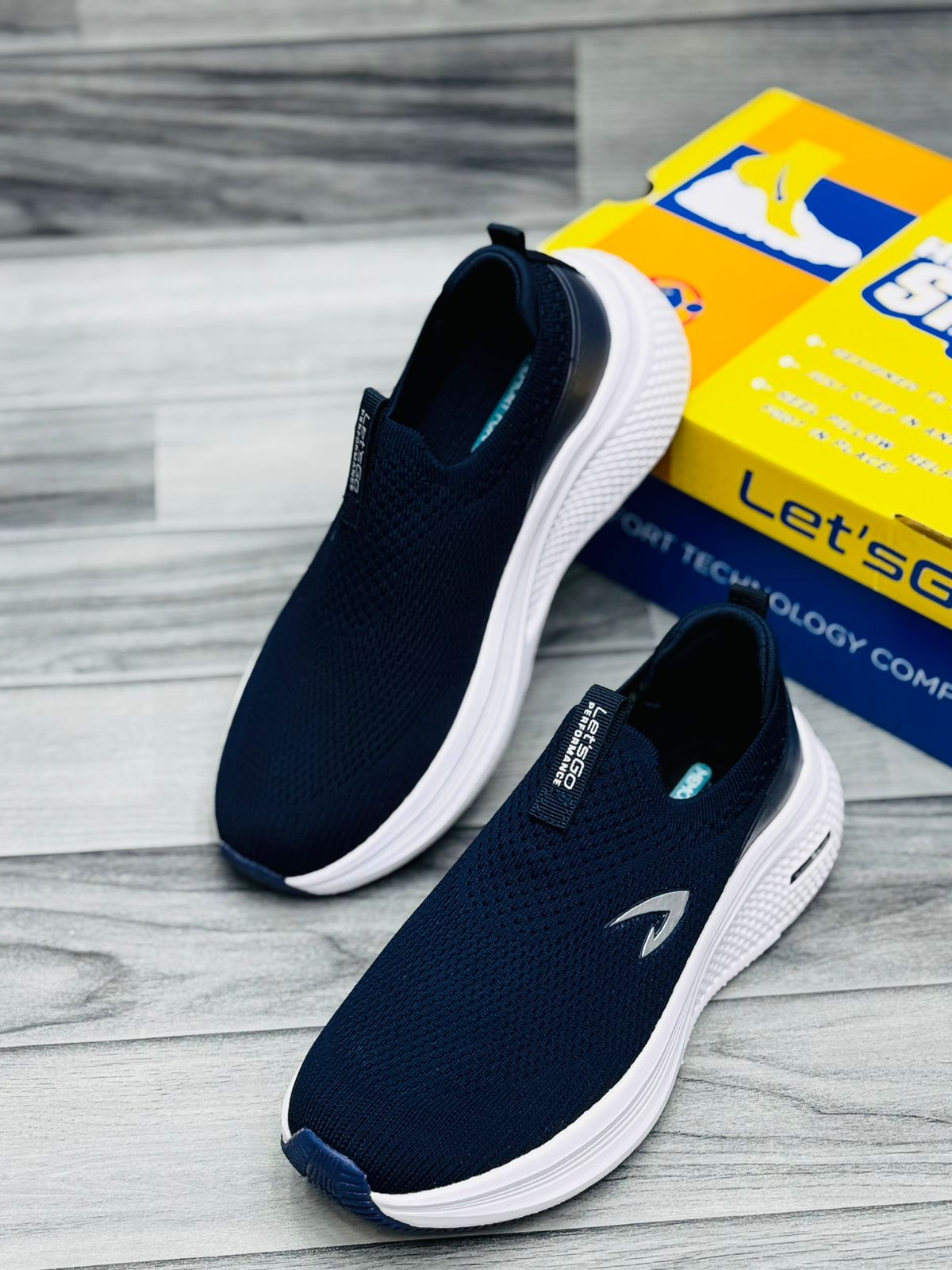 Let’s Go Hands-Free Slip-In Medicated Shoes -2 🩺 (Navy)