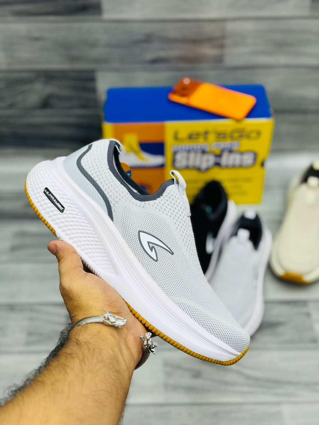 Let’s Go Hands-Free Slip-In Medicated Shoes -2 🩺 (White)