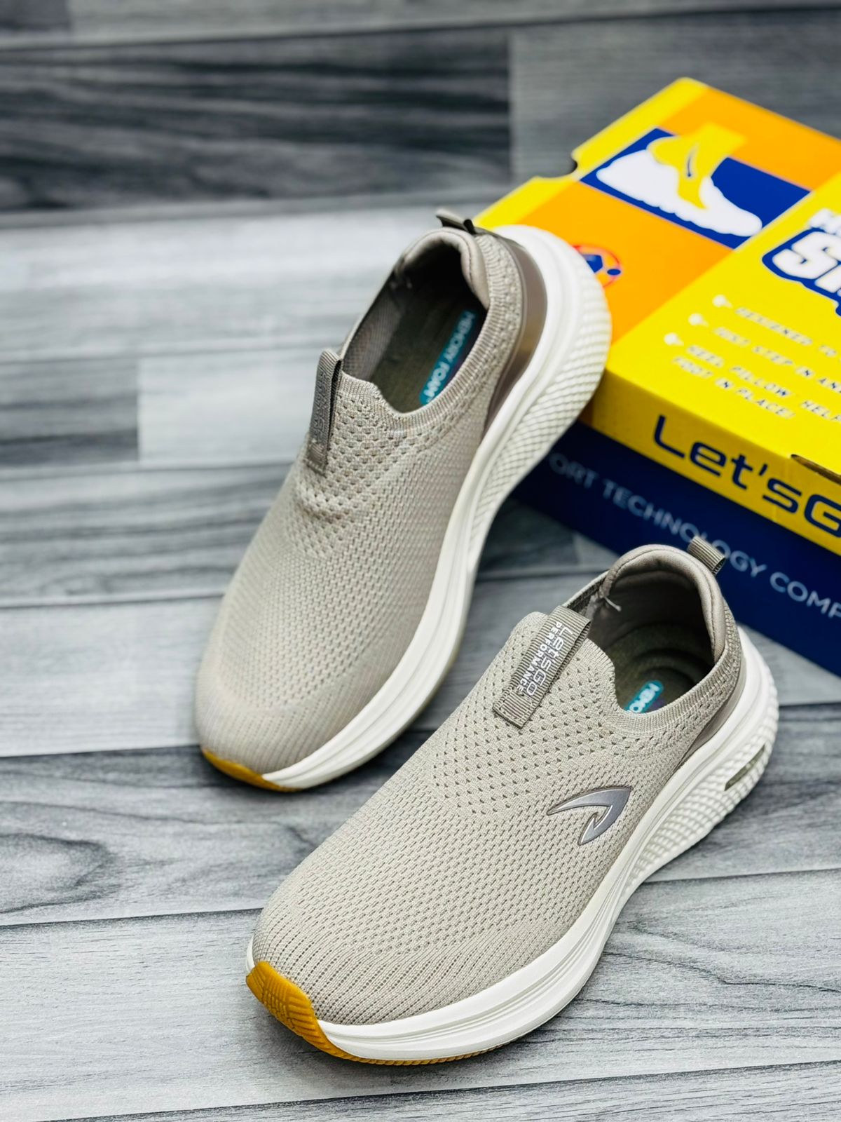 Let’s Go Hands-Free Slip-In Medicated Shoes -2 🩺 (Beige)