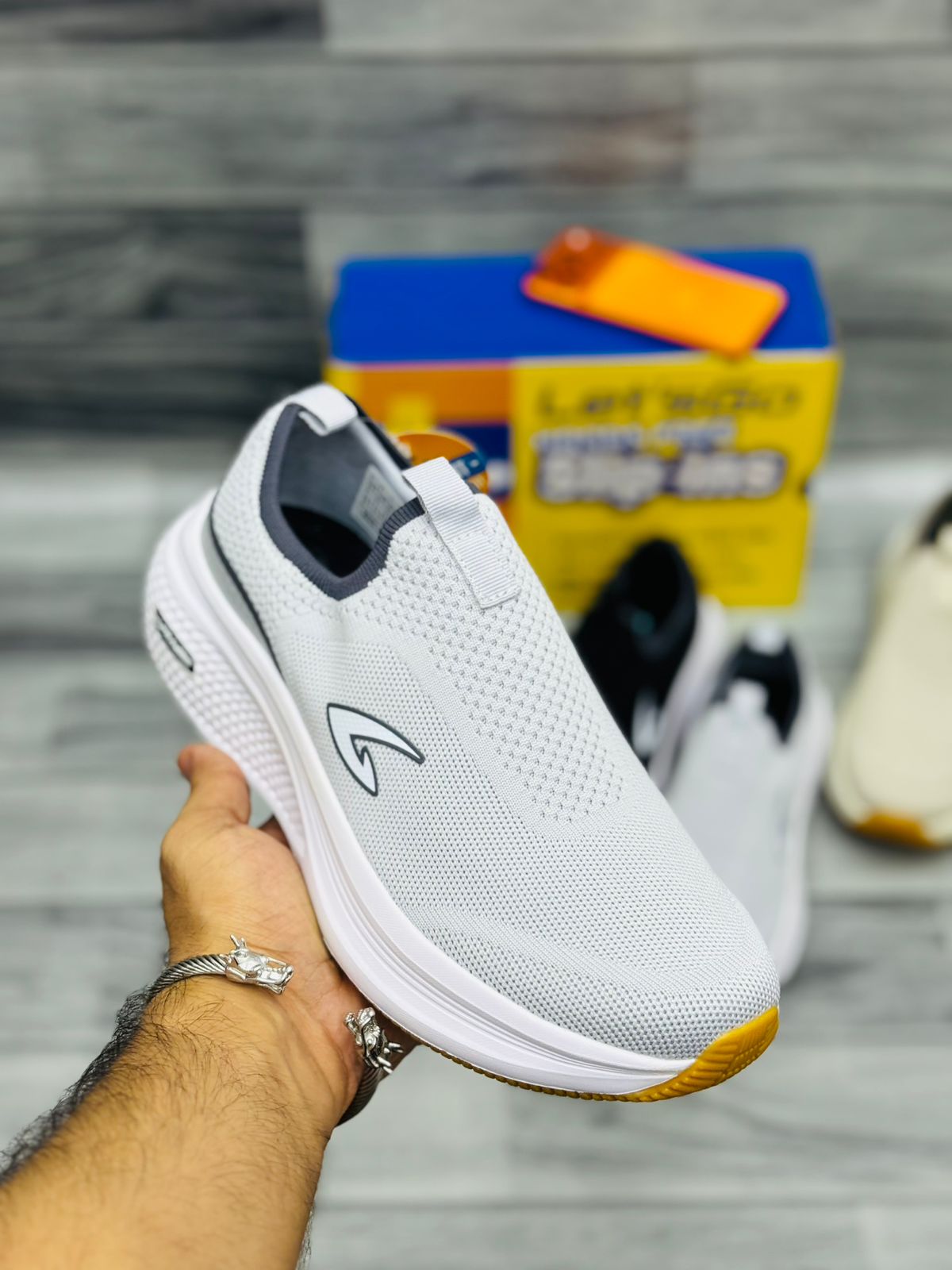 Let’s Go Hands-Free Slip-In Medicated Shoes -2 🩺 (White)