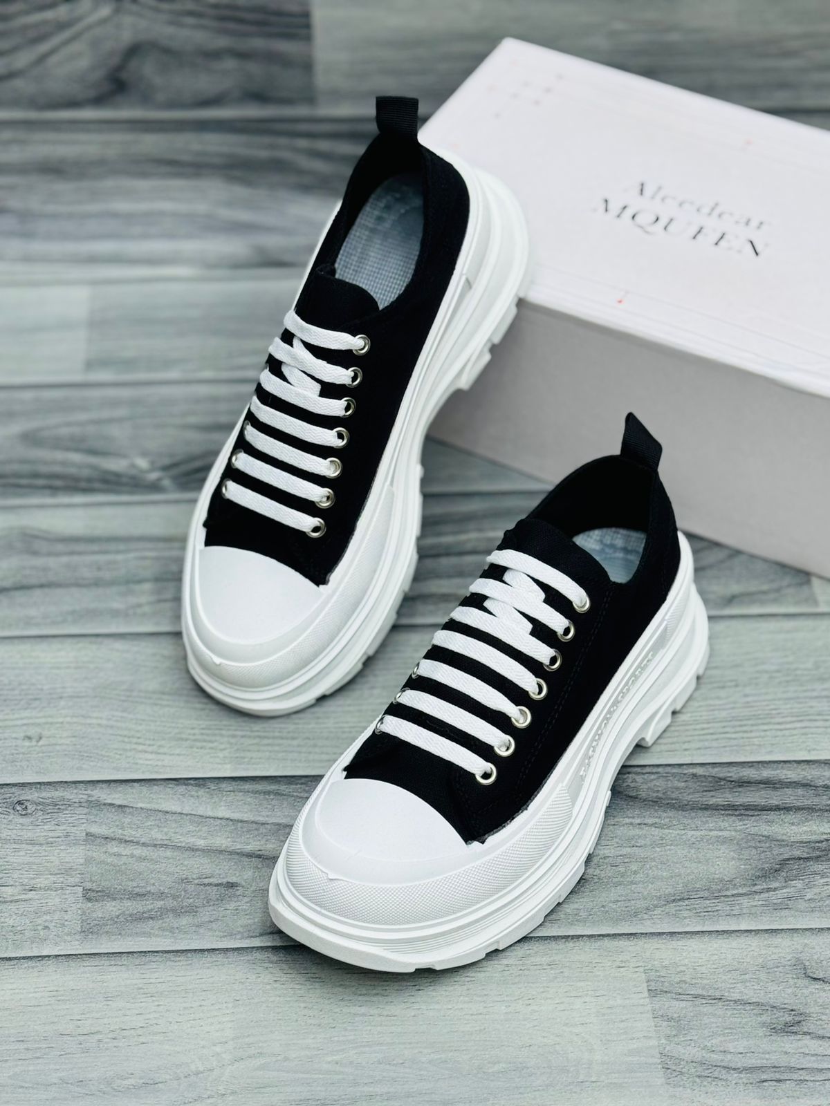 Premium Fashion Sneakers